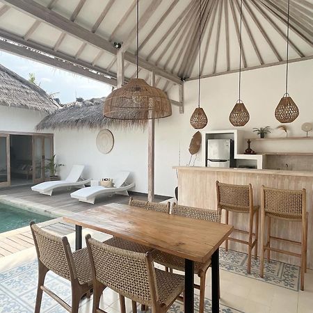 Mimpi Villa - Гили-Эйр Экстерьер фото